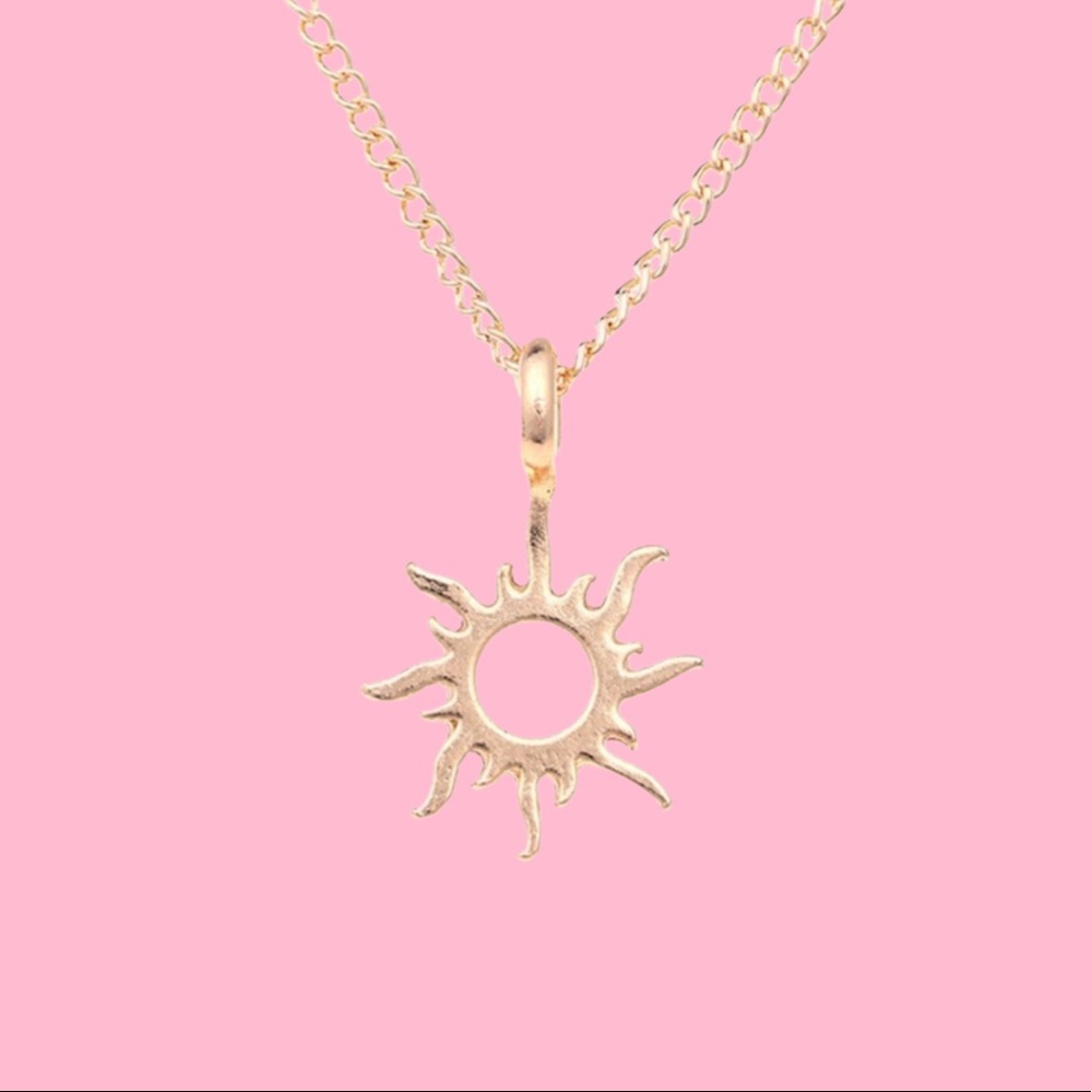 Sun Pendant "Good vibes Only"